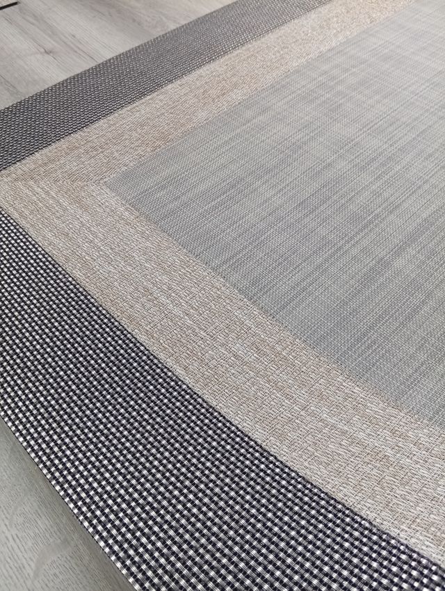 Tappeto in vinile Teplon dal design esclusivo