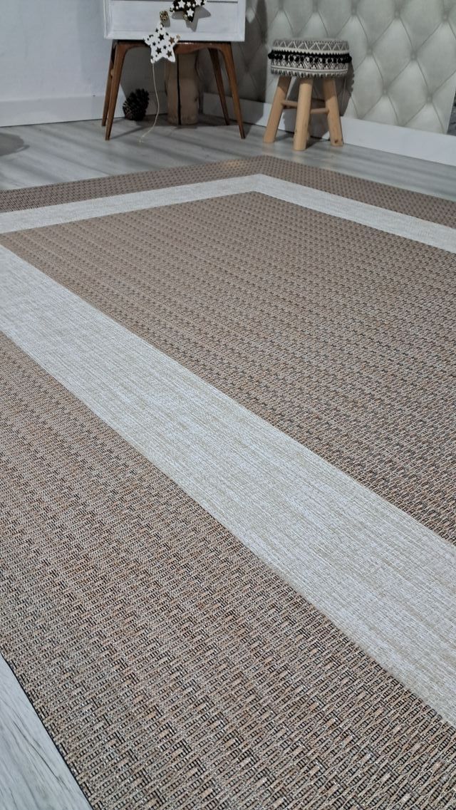 Tappeto in vinile Teplon dal design esclusivo