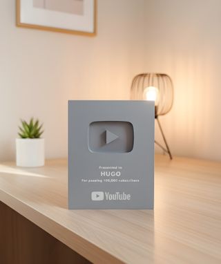 Distintivo da 100.000 abbonati YouTube