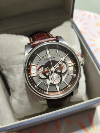 Reloj Nautica Cronógrafo Marrón y Plateado