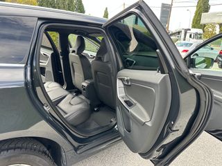 VOLVO XC60 2.0D3 150CV MOMENTUM 2017 125.000KM
