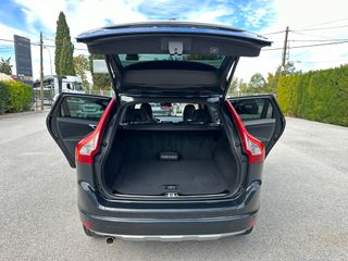 VOLVO XC60 2.0D3 150CV MOMENTUM 2017 125.000KM