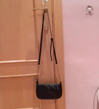 Bolso negro acolchado Primark