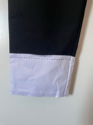 Pantalón traje Zara negro con puño blanco