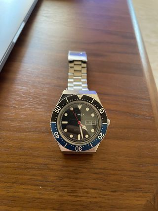 Reloj Timex Automático Azul y Plateado