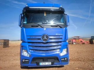 Camión Mercedes Actros LS MP4