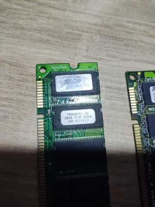 2x SDRAM Módulos de Memoria RAM