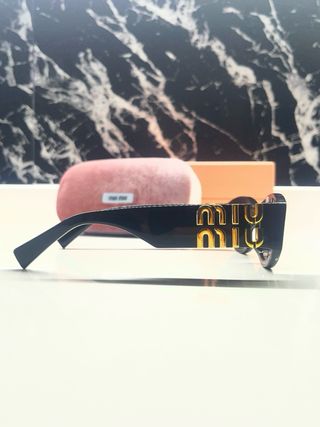 Occhiali da sole Miu Miu 