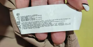 Chaleco largo acolchado con capucha