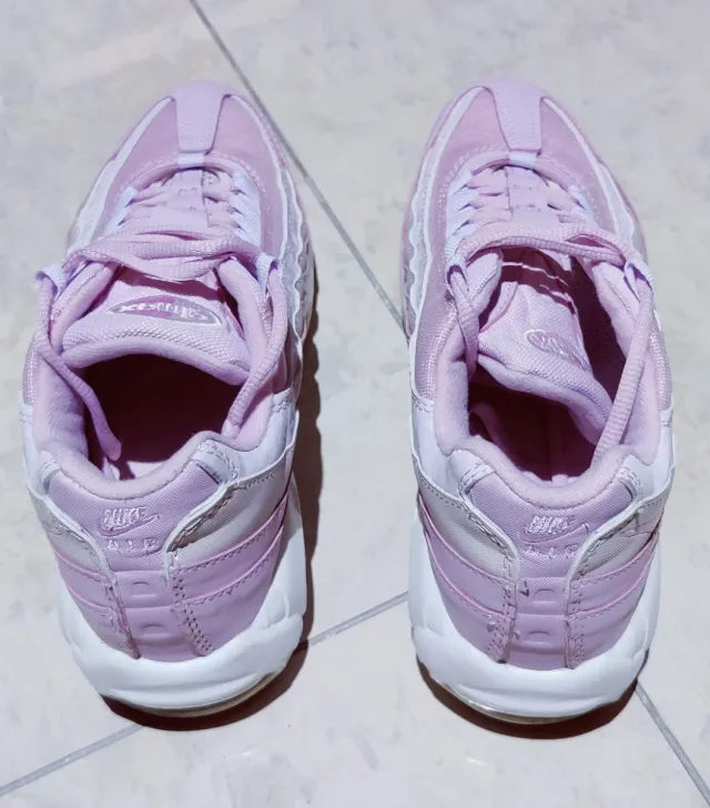 Zapatillas Nike Air Max Rosa y Blanco