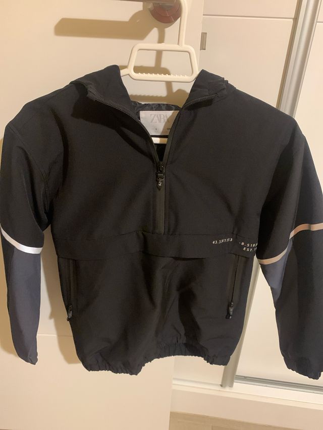 Chaqueta Zara impermeable 9