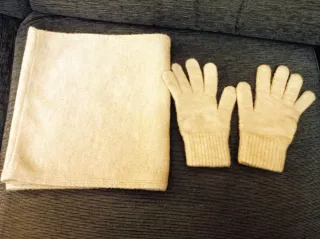 Conjunto lana: gorro, guantes y cuello