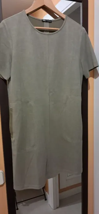 Vestido Zara verde oliva