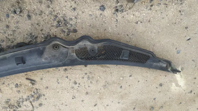 Vierteaguas Mercedes Clase C W204