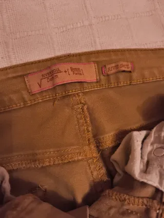 Pantalón vaquero hombre marrón