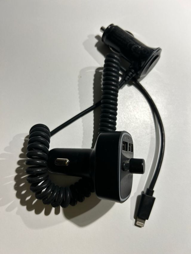 Cargador FM iPhone Hama Transmisor FM inalámbrico