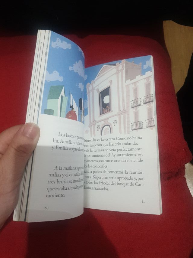 Amalia, Amelia y Emilia (Spanish Edition)