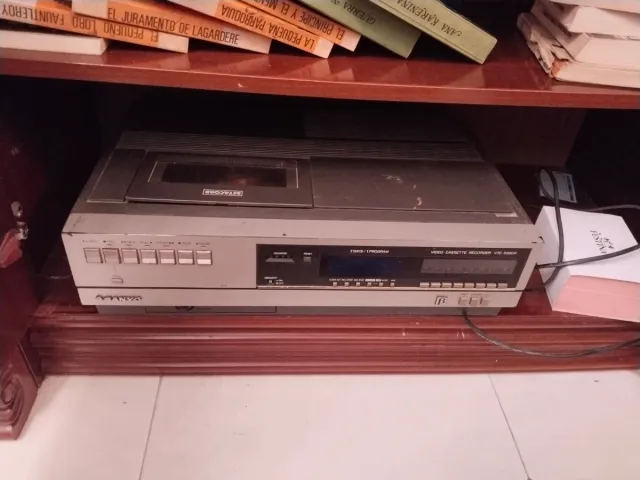 Videograbadora Sanyo VTC 330P Beta