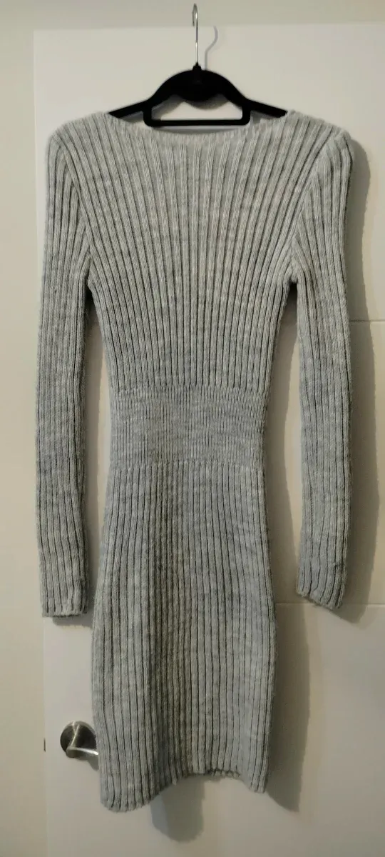 Vestido de punto gris