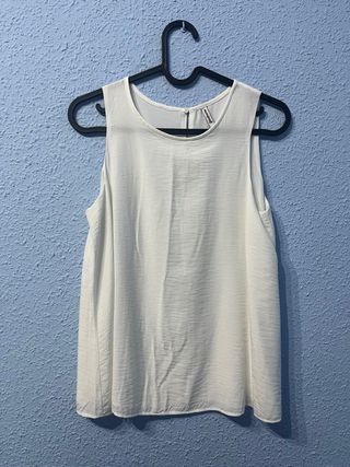 Camisa sin mangas blanca
