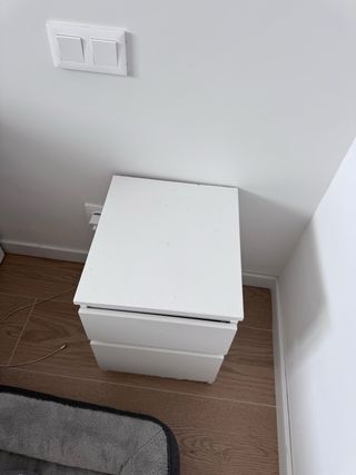 Set di 2 comodini IKEA bianchi