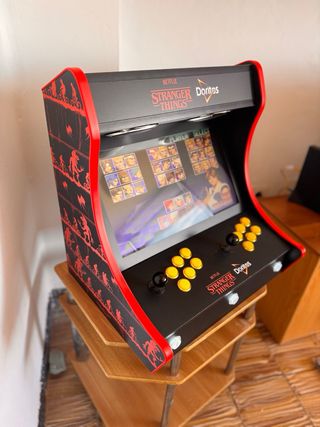 Máquina Arcade Stranger Things Doritos
