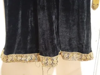 Túnica Negra Rey Mago Adulto Bordada