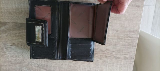 Billetero de piel mujer