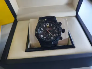 Orologio Breitling nero con scatola da 43 mm. Vetro zaffiro