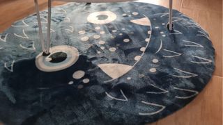 Tappeto rotondo per bambini Mantas Mora blu