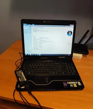 Portátil Packard Bell Easynote MX
Regalo maletin