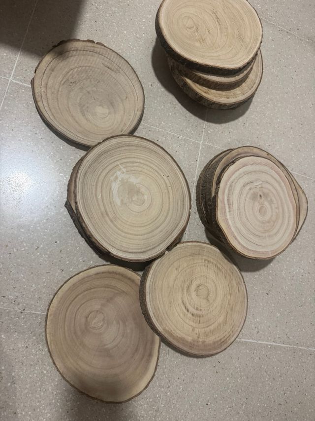 Rebanadas de madera rústica grandes (14 unidades)