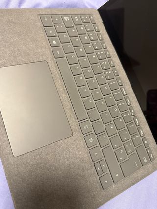 Microsoft Surface Laptop 4