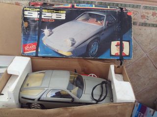 coche porsche teledirigido de la marca rico funcio