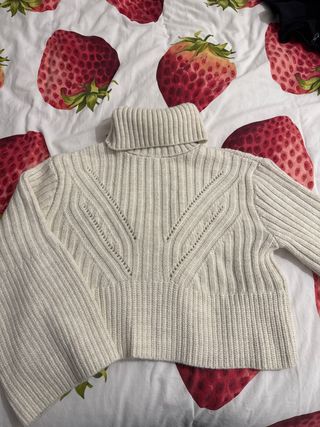 Jersey de cuello alto beige