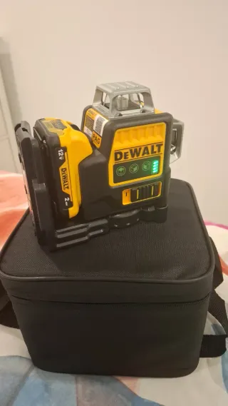 Nivel Láser Dewalt 12V