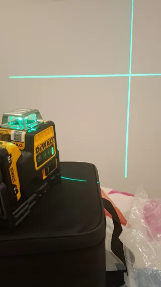 Nivel Láser Dewalt 12V