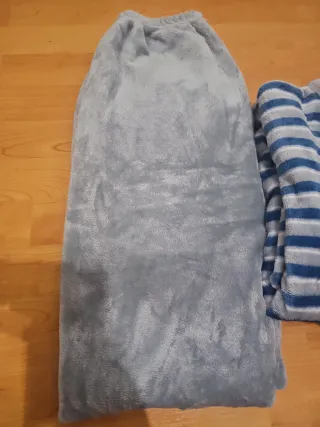 Pijama hombre azul y gris
