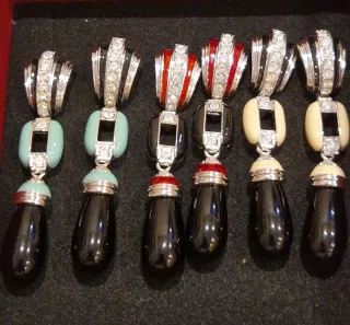 Pendientes Vintage Cabouchon Negro y Rojo
