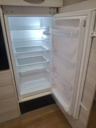 Cucina completa + tavolo 4 sedie