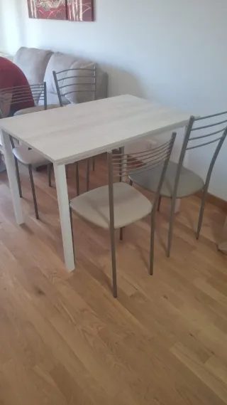 Cucina completa + tavolo 4 sedie