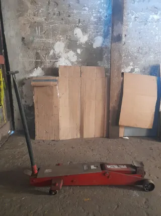 Gato Hidráulico para Coches