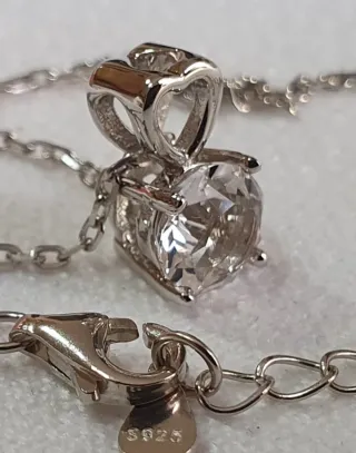 Collar Plata y Swarovski Corazón
