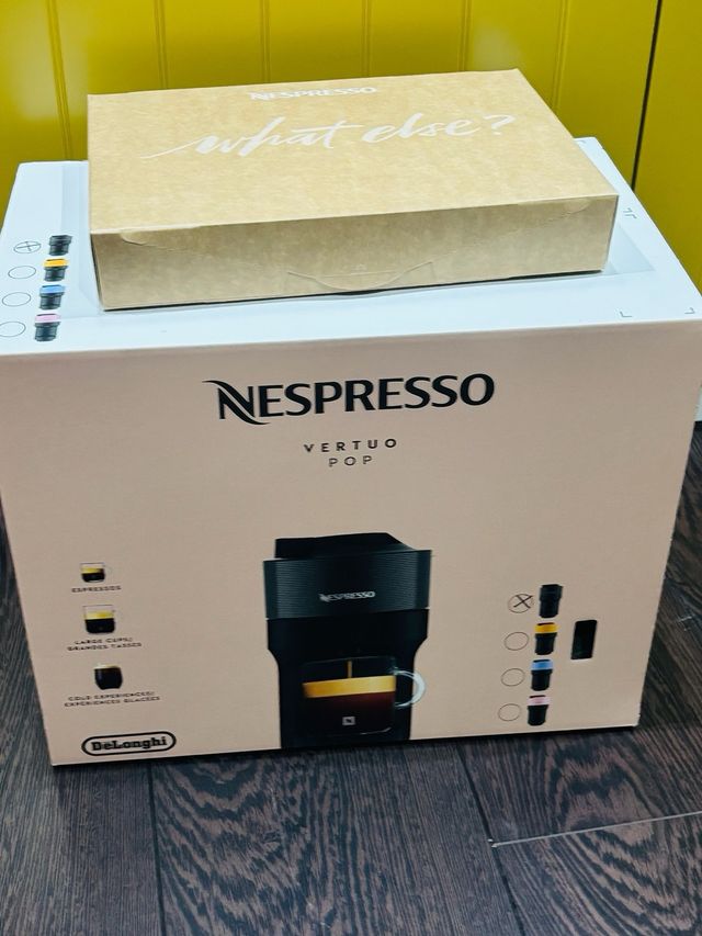 Cafetera Nespresso Vertuo Nueva