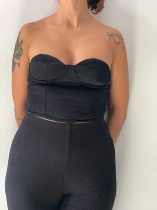Top Corsé Negro Zara