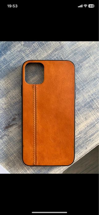 Capa de pele para iPhone 11