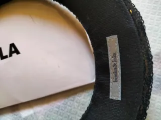 Collar Bimba y Lola lentejuelas negro y plata