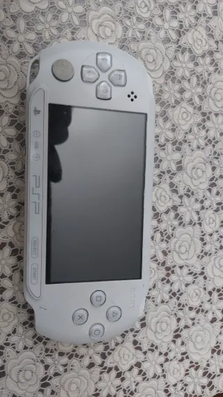 PSP Sony Bianco - Pezzi di Ricambio