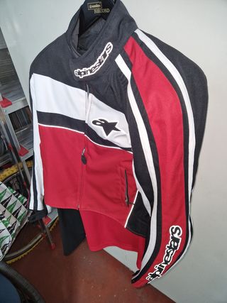 Cazadora motorista