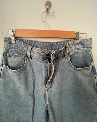 Pantalón vaquero recto talle alto